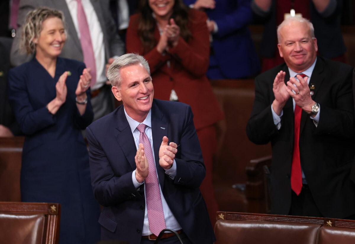 U.S. House Republican Leader Kevin McCarthy (R-Calif.) applauds in the House Chamber during the fourth day of elections for Speaker of the House at the U.S. Capitol Building in Washington on Jan. 6, 2023. (Win McNamee/Getty Images)