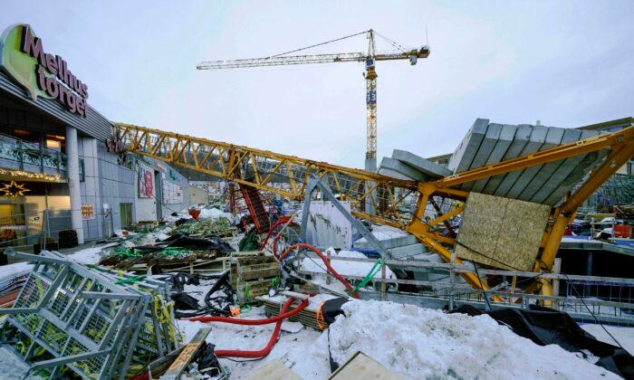 Crane Crashes Onto Mall in Norway Amid High Winds; 1 Dead
