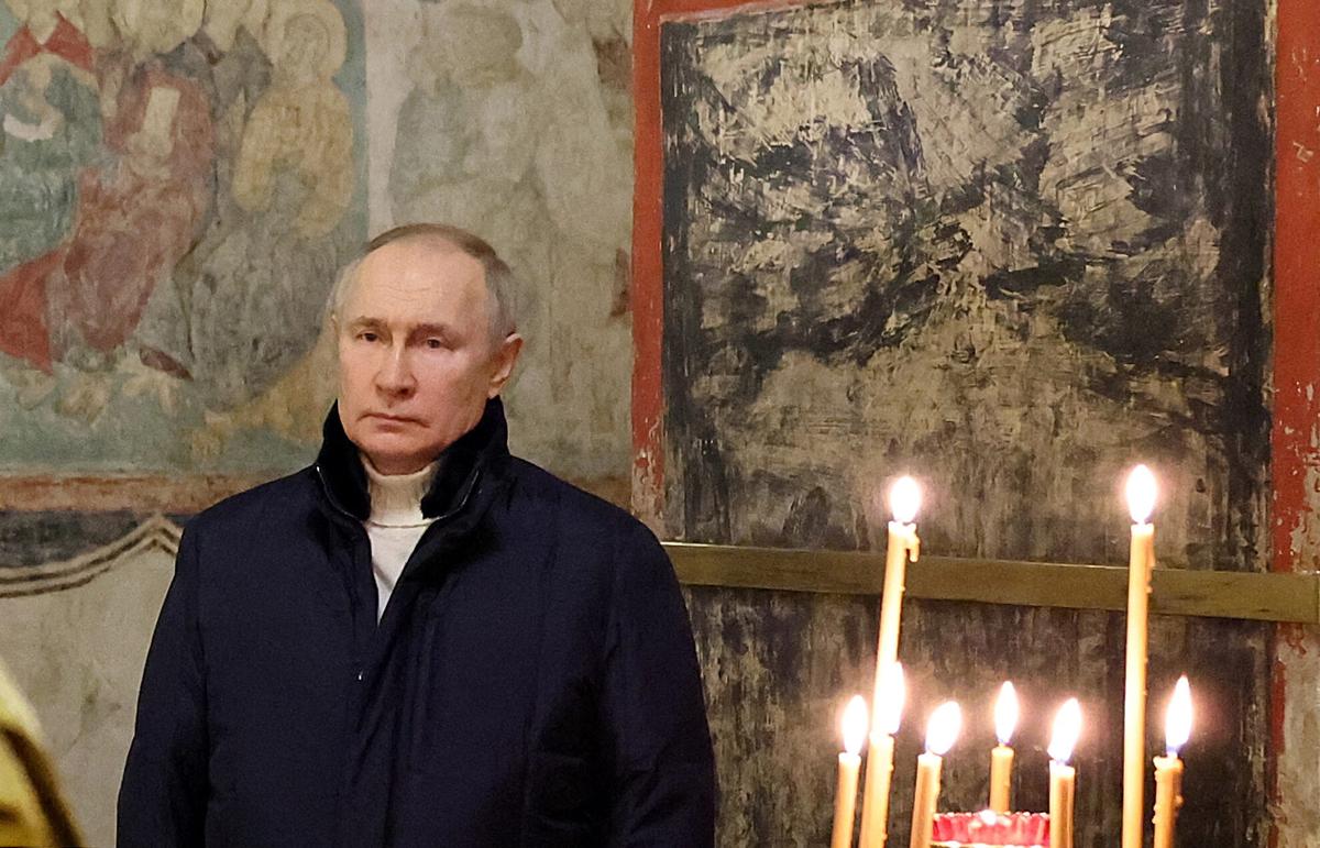 Putin Praises Russian Orthodox Church for Backing Troops in Ukraine