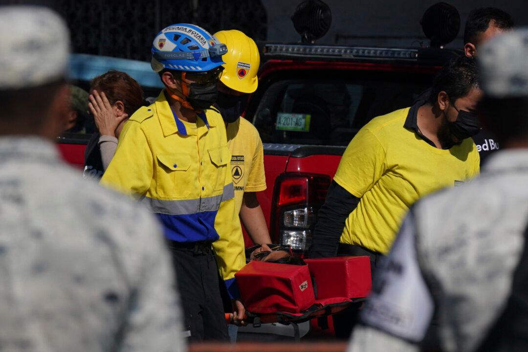 Subway Train Collision in Mexico City Kills 1, Injures 57