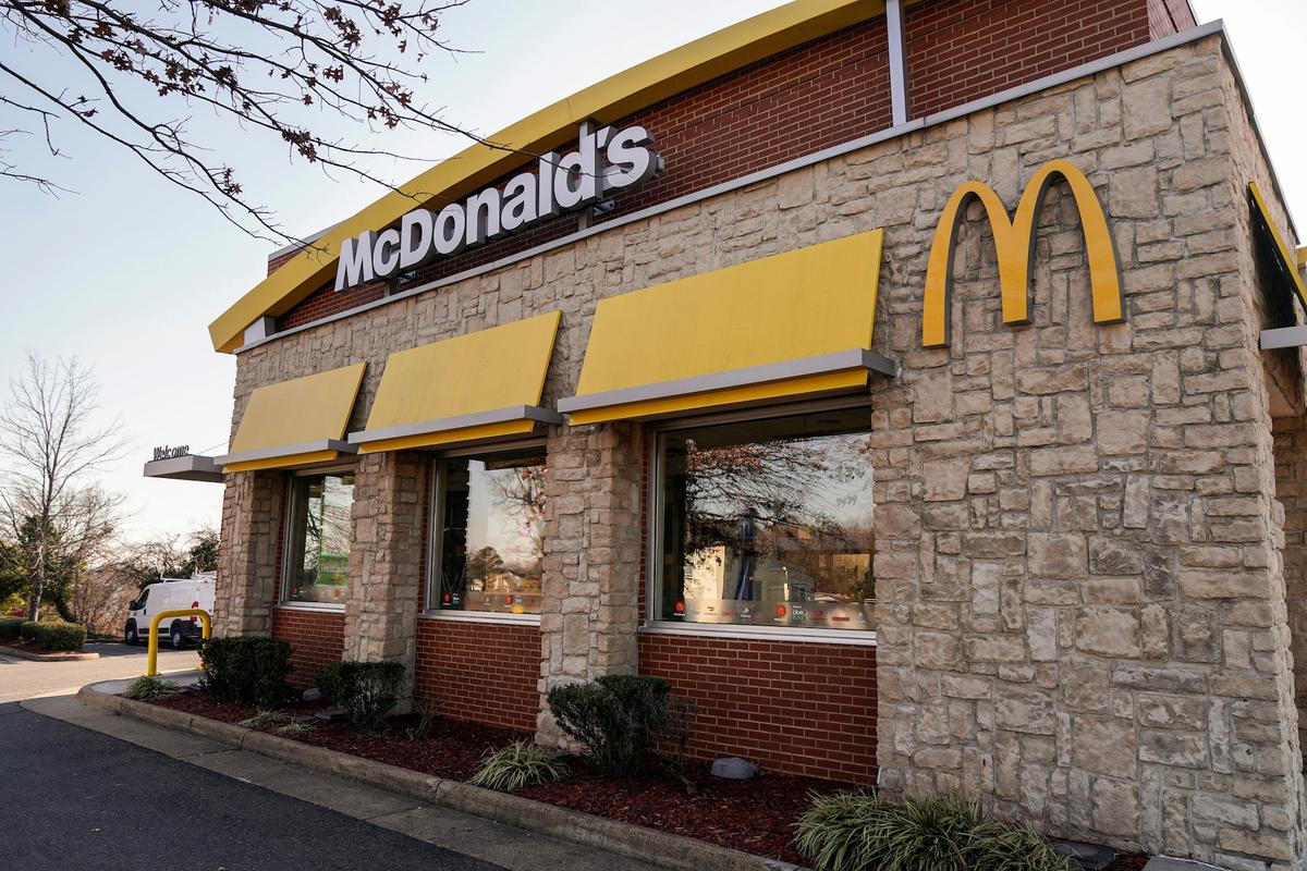 McDonald’s CEO Warns Layoffs for Corporate Staff Are Coming