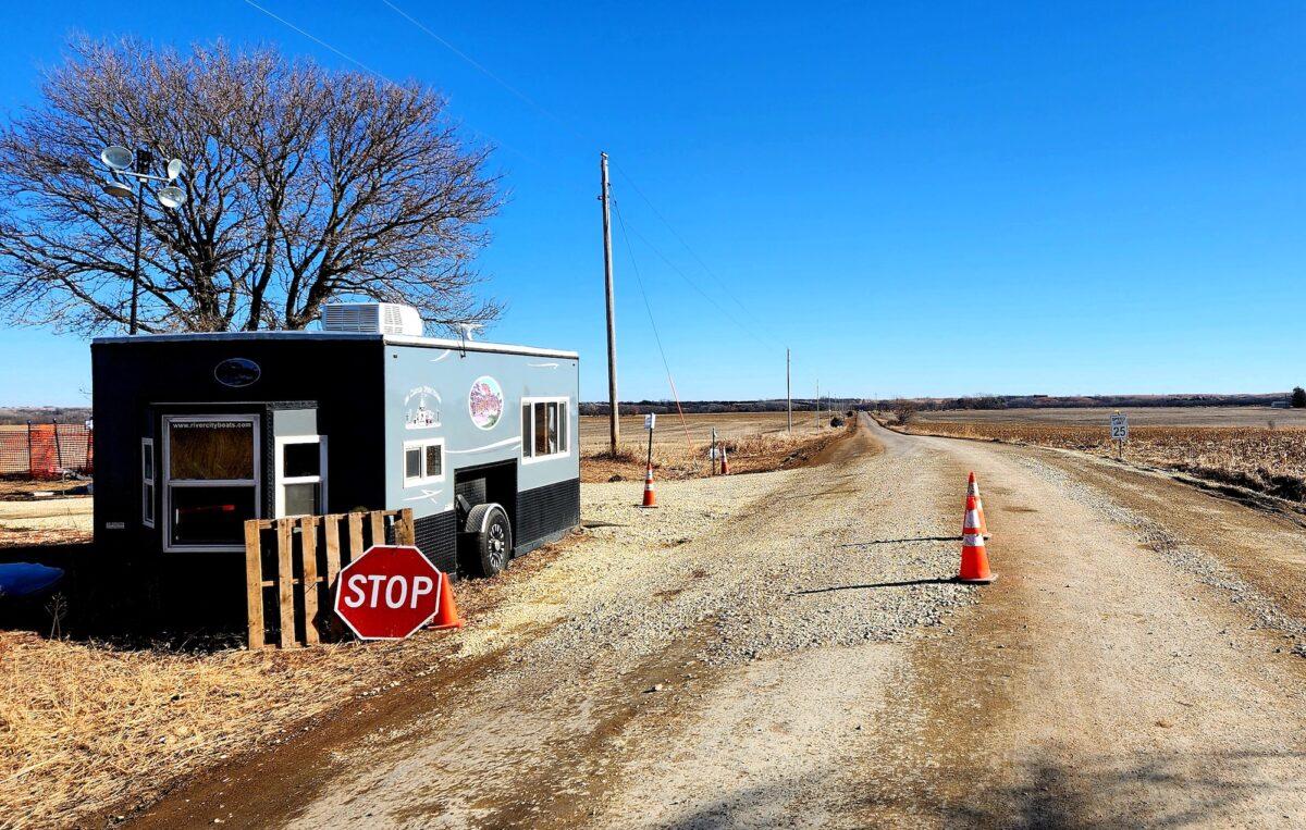 Canada-based TC Energy set up a checkpoint following a massive pipeline rupture in Washington County, Kansas, on Dec. 7, 2022. (Allan Stein/The Epoch Times)