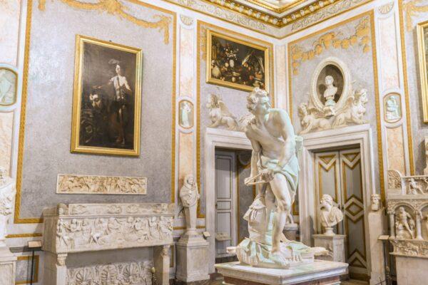In this room in the Galleria is Bernini’s sculptural interpretation of David as he prepares to face Goliath. Here, no space is left undecorated: Mirrors, sculptures, and fine cabinet work embellish the space. The intricately painted walls in soft gold, white, and gray provide the perfect backdrop to the sculptural masterpiece. Multicolored Roman marble adorns the walls; the floors are set in polychromed marble inlays. (vasili l/Shutterstock)