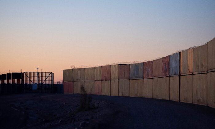 Federal Border Wall Replacing Arizona Container Wall Goes Up This Week