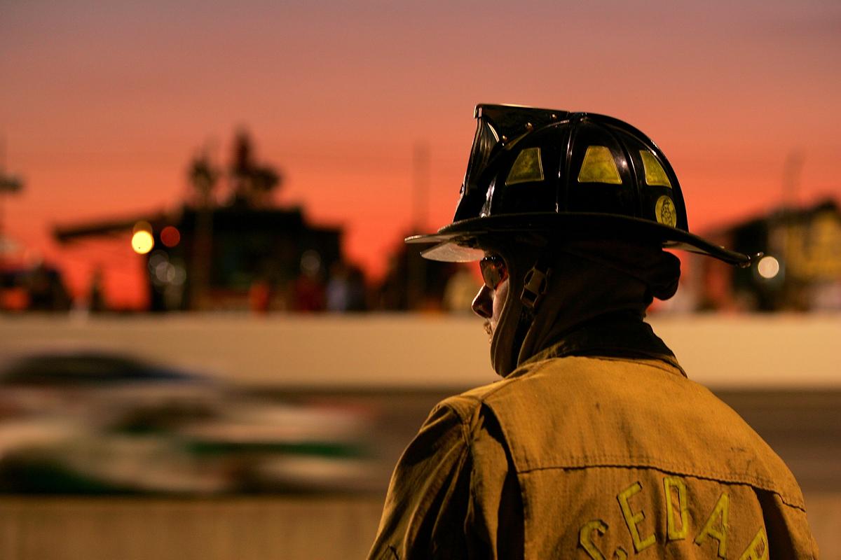 Former Western Movie Actor, Wife Survive Home Fire Near Tucson