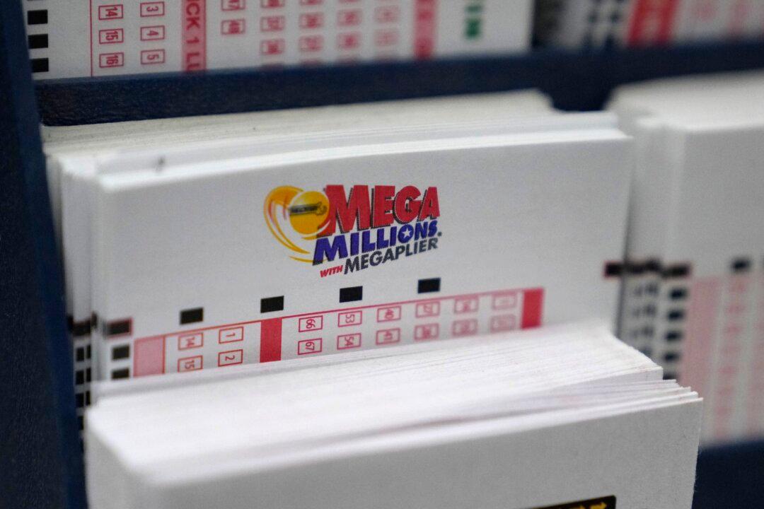 $31 Million Winning Mega Millions Jackpot Ticket Sold at Massachusetts Grocery Store