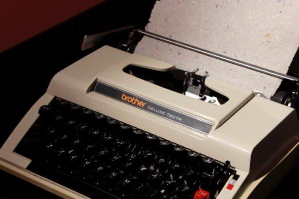 A malfunctioning typewriter expressing the meaning of silence at Pamela Leung's "Longing for home" exhibit in Sydney on May 2, 2022. (Courtesy of Pamela Leung)