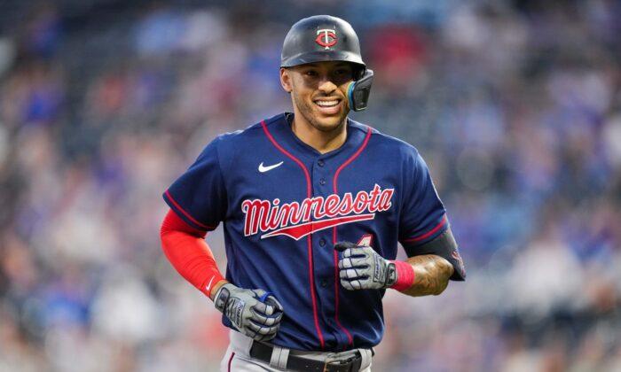 Carlos Correa Back With Twins for $200M