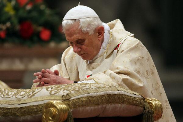Pope Benedict XVI gives Christmas Night Mass at St. Peter's Basilica in Vatican City, Vatican, on Dec. 24, 2009. (Franco Origlia/Getty Images)