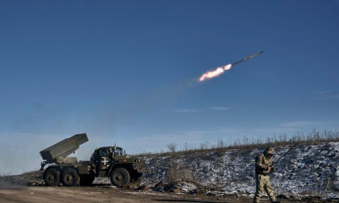 Russia Says It Took Soledar, Ukraine Denies Its Capture