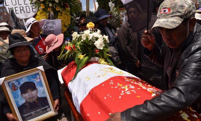 Peru Chief Prosecutor Probes Protest Deaths Amid Cabinet Shakeup