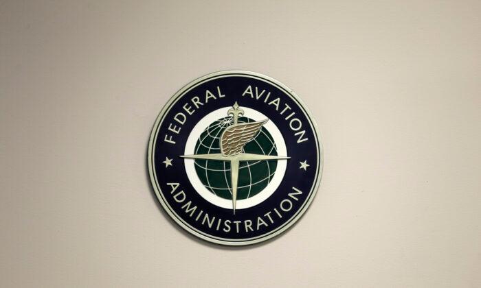 House Overwhelmingly Votes to Reauthorize Federal Aviation Authority for 5 Years