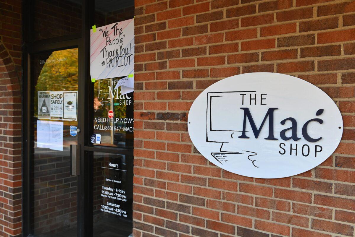 An exterior view of "The Mac Shop", where Hunter Biden allegedly brought his laptop for repair but never picked it up, in Wilmington, Del., on Oct. 21, 2020. (ANGELA WEISS/AFP via Getty Images)