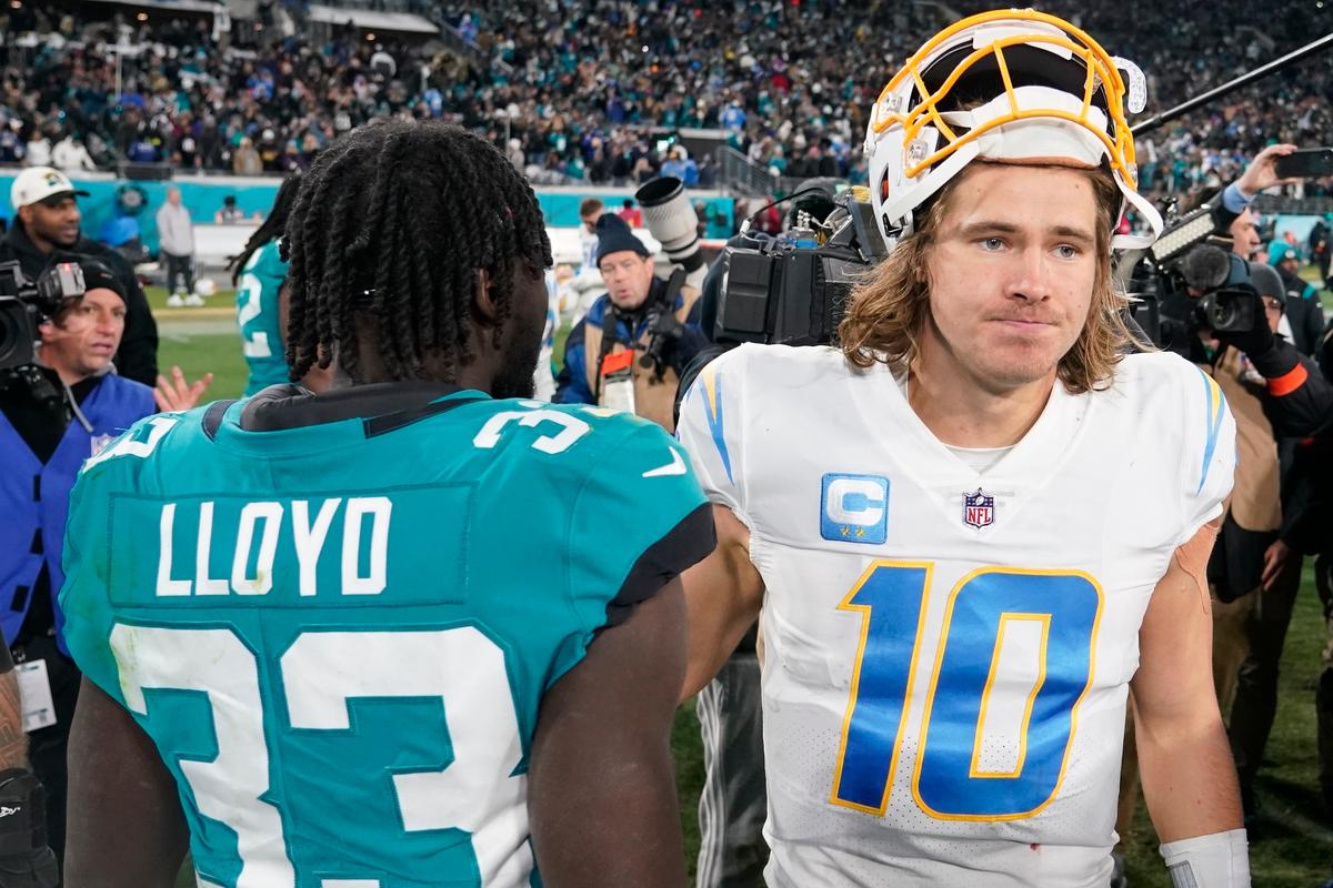 Herbert, Staley Ponder What Went Wrong in Collapse at Jags