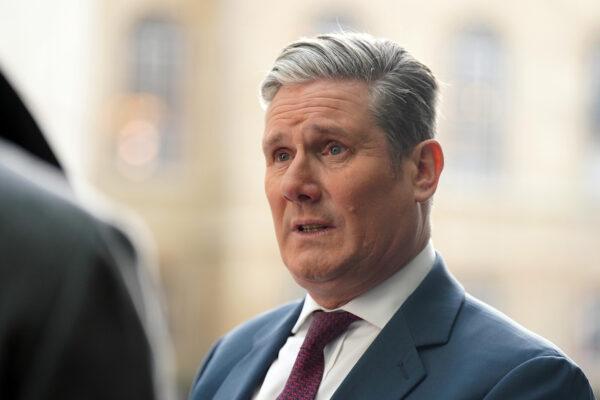 Labour leader Sir Keir Starmer speaks to the media outside BBC Broadcasting House in London, on Jan. 15, 2023. (James Manning/PA Media)