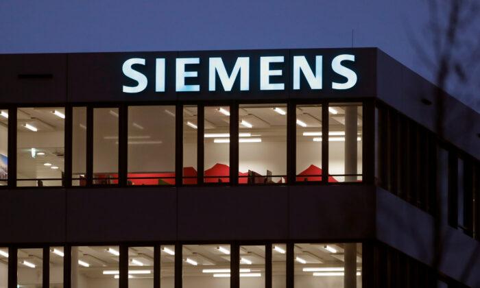 Siemens Signs 3 Billion Euro Train Deal in India