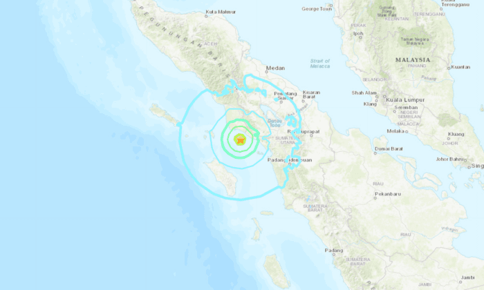 6.2 Earthquake Shakes West Indonesia, No Casualties Reported