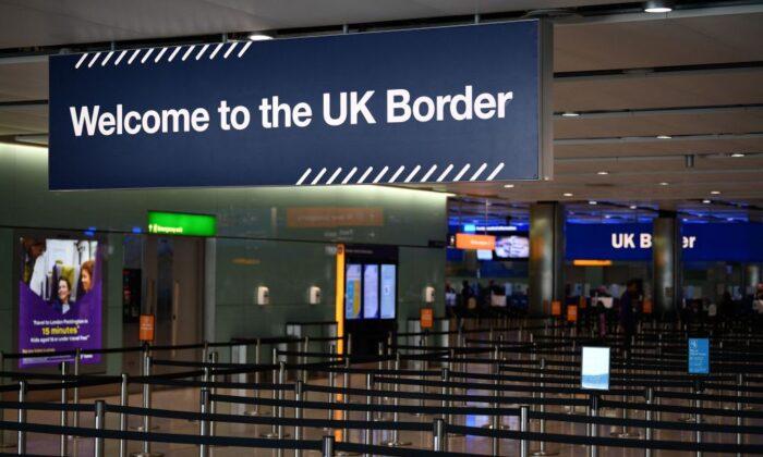 Experts Predict UK Net Migration Unlikely to Fall Below Pre-Brexit Levels