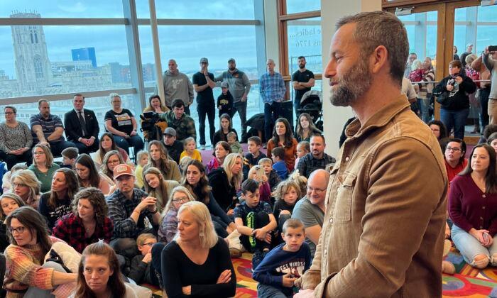 Kirk Cameron Challenges Christians, Conservatives to Fight ‘Woke’ Ideology One Book at a Time