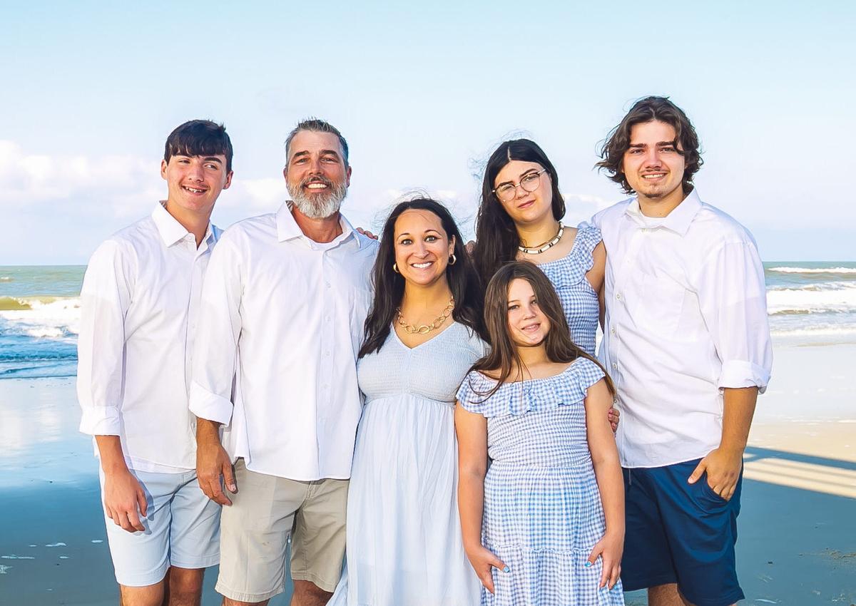 Claire, her husband David, and their children in June 2022 at the beach in North Carolina (Courtesy of <a href="https://www.facebook.com/ClaireCulwell">Claire Culwell</a>)