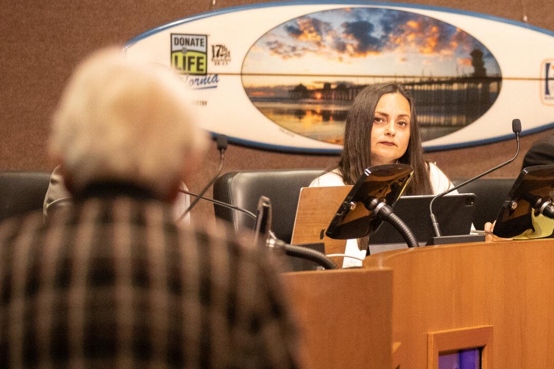 Huntington Beach to Screen Children’s Library Books for Inappropriate Sexual Content