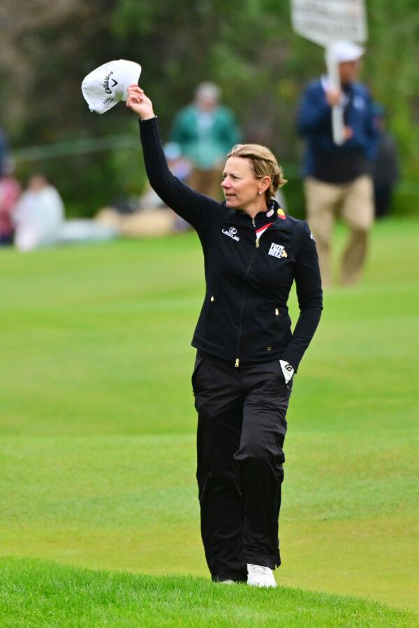 Annika Sorenstam of Sweden waves her hat to fans on the 18th hole during the final round of the 2022 Hilton Grand Vacations Tournament of Champions at Lake Nona Golf & Country Club in Orlando, Fla., on Jan. 23, 2022. (Julio Aguilar/Getty Images)
