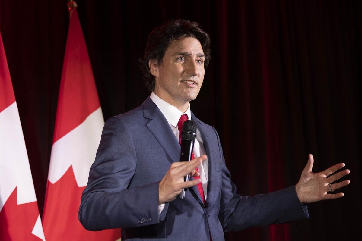 Unidentified Cylindrical Object in Canadian Airspace Shot Down by NORAD Team: Trudeau