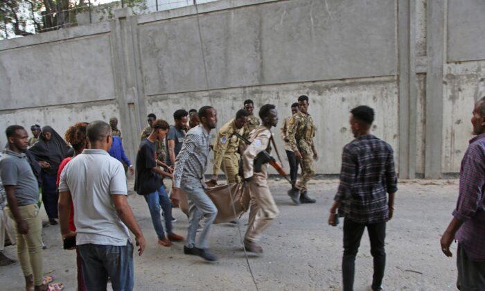 Terrorists Storm Government Office in Somalia’s Capital; 5 Dead