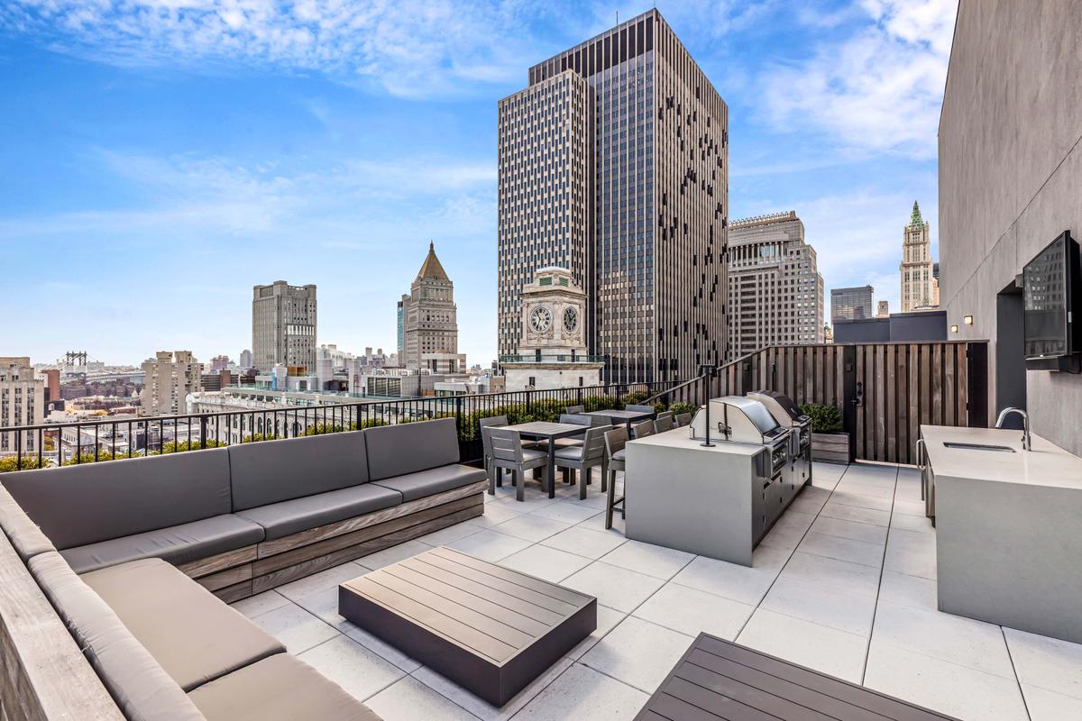 (A $4.85 million penthouse currently on the market in Manhattan’s TriBeCa neighborhood. (Courtesy of The Field Team, Sotheby's International Realty, New York)