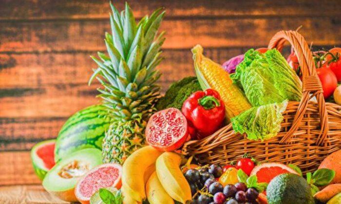 Study: Eating More Fruits and Vegetables May Extend Life Expectancy
