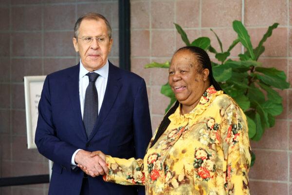South African Minister of International Relations Naledi Pandor shakes hands with Russian Foreign Minister Sergey Lavrov, ahead of their bilateral meeting in Pretoria, South Africa, on Jan. 23, 2023. (Siphiwe Sibeko/Reuters)