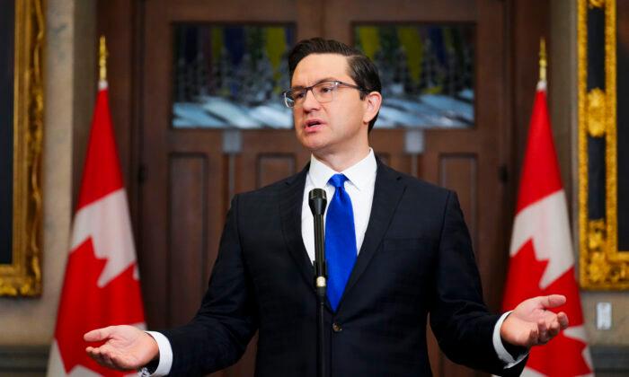 Poilievre Says Cost of Government Behind Inflation as Central Bank Raises Rate