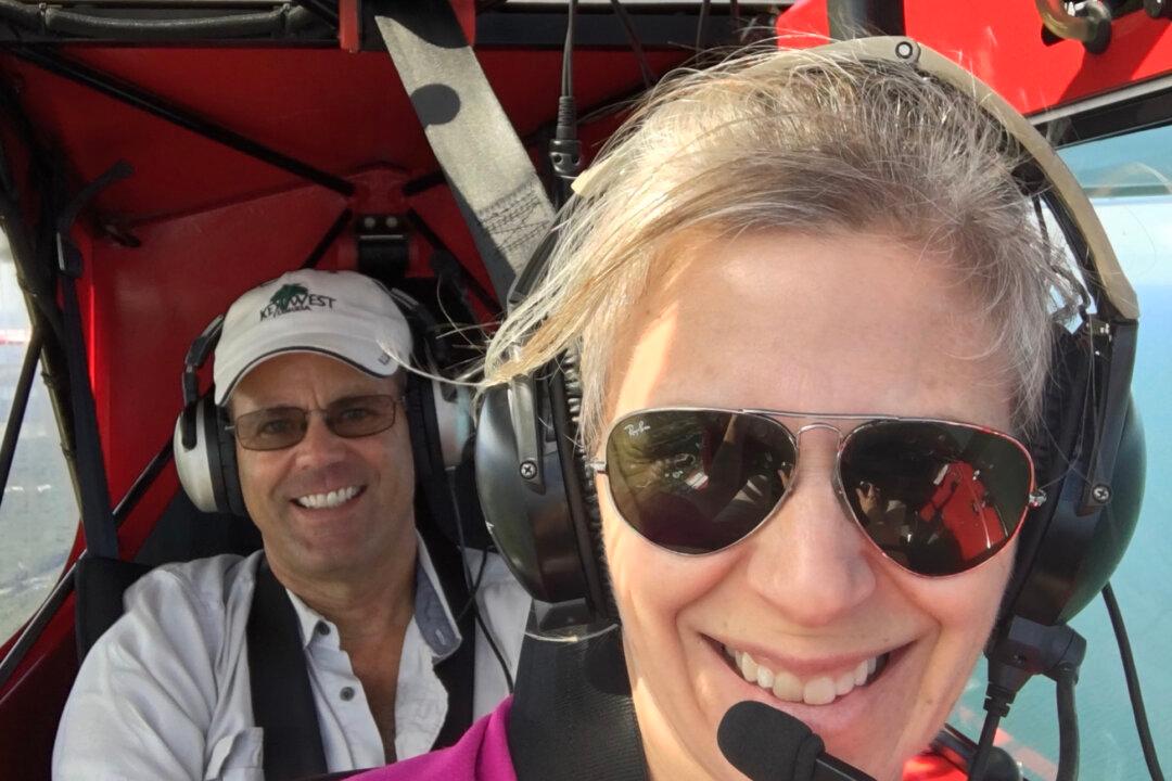 Pilots Need More Cardiac Tests, Aviation Advocates Say, Citing Concerns Over COVID-19 Shots