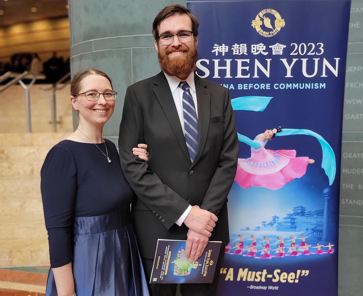 Shen Yun: ‘I Wish That Every American Could See This,’ Says Cincinnati Patron