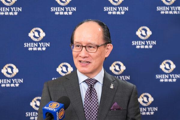 Mr. Ida Yoshihiro, a doctor and department director of a university-affiliated hospital, attends Shen Yun Performing Arts at the Aichi Prefectural Art Theater in Nagoya, Japan, on Jan. 28, 2023. (Lu Yong/The Epoch Times)