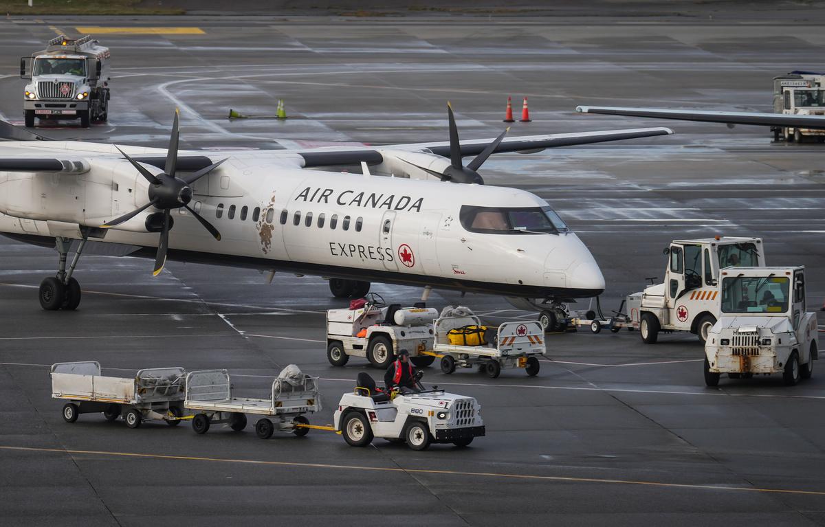 US Transportation Safety Board Investigates Runway Mixup Involving Air Canada Jet