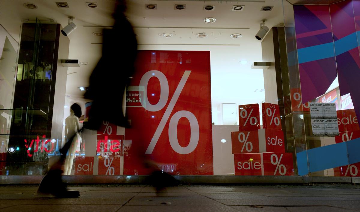 German Economy Shrank 0.2 Percent in 4th Quarter, Worse Than Expected