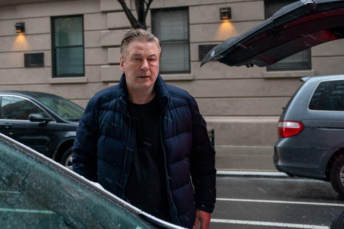 Actor Alec Baldwin departs his home, as he will be charged with involuntary manslaughter for the fatal shooting of cinematographer Halyna Hutchins on the set of the movie "Rust," in New York on Jan. 31, 2023. (David 'Dee' Delgado/Reuters)
