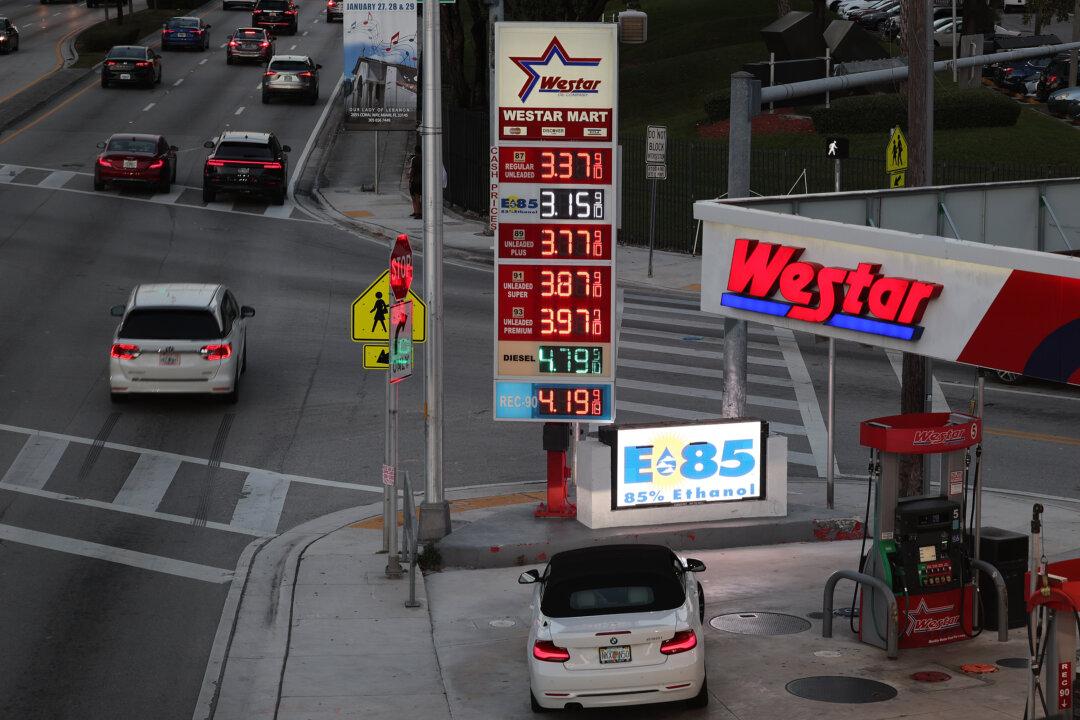 Gas Prices Rise for 5th Straight Week With Trend Expected to Continue