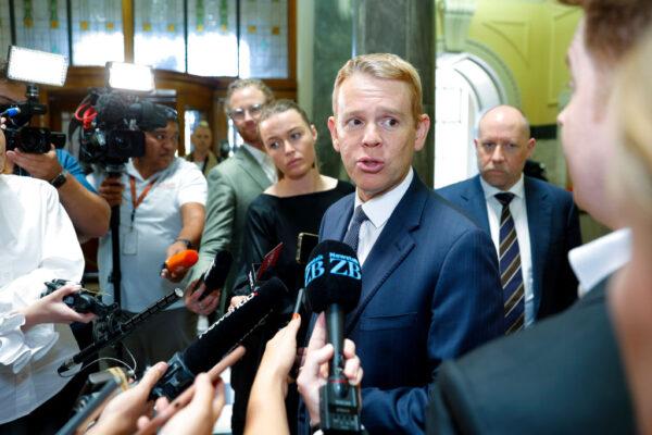 New Zealand Prime Minister Chris Hipkins speaks to the media at Parliament in Wellington, New Zealand, on Feb. 21, 2023. (Hagen Hopkins/Getty Images)