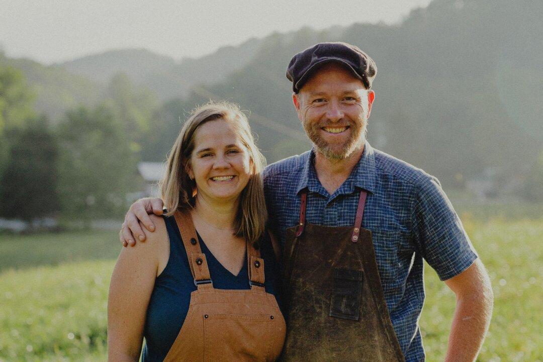 Justin Rhodes’s Homesteading Journey: How an Entrepreneur Became the ‘Crazy Chicken Ninja’