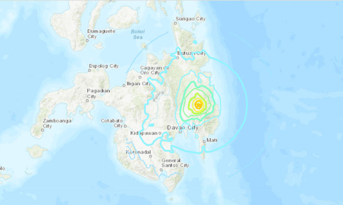 Strong Quake Shakes Southern Philippines, Classes Suspended