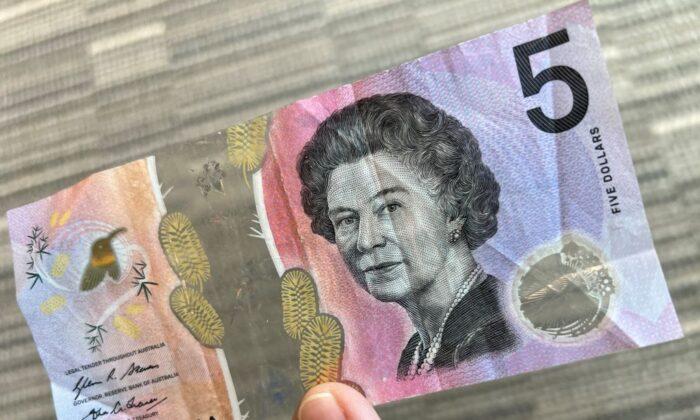 Letters Explaining Australia’s $5 Note Shock Decision Released