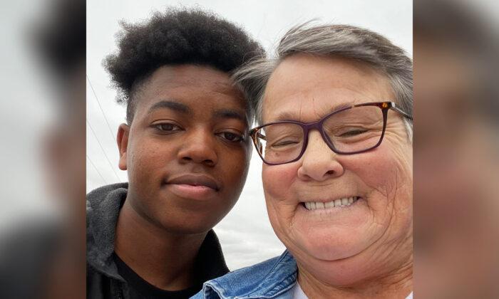 Grandma Befriends Teen Who Drove Miles to Return Her Lost Wallet: ‘God Puts People in Our Lives’
