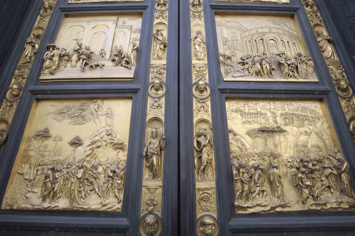 Porta del Paradiso by Lorenzo Ghiberti, 1452, Florence. (Pietro Basilico/Shutterstock)
