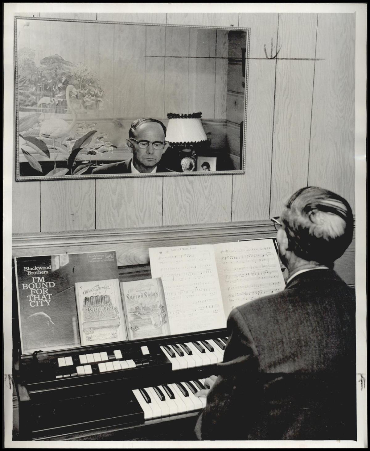 Albert E. Brumley composing for RCA Victor on Oct. 2, 1959. Oklahoma Historical Society. (Public Domain)