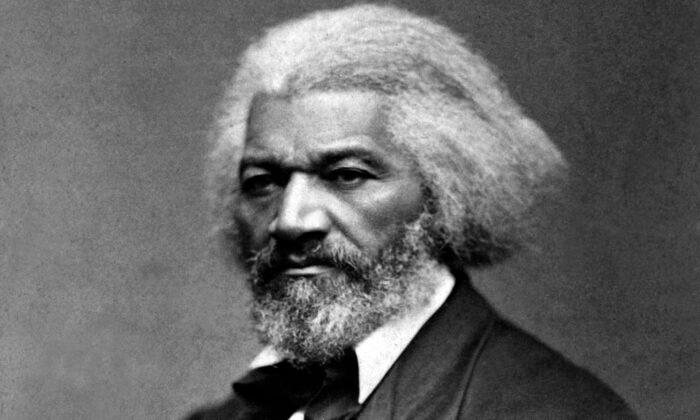 New Disneyland Pre-Show Features Frederick Douglass, Abraham Lincoln Relationship