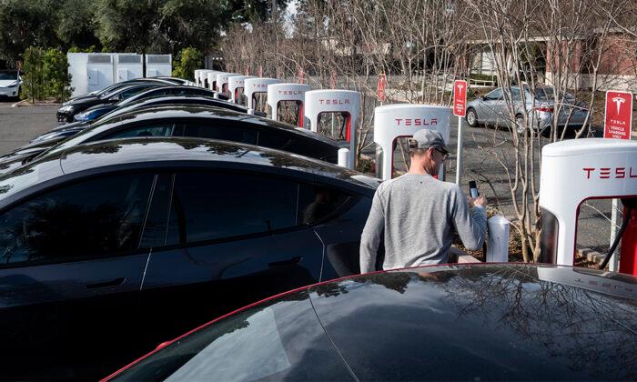 Biden Admin Spending Billions on Electric Vehicle Charging Stations Many Americans Will Never Use