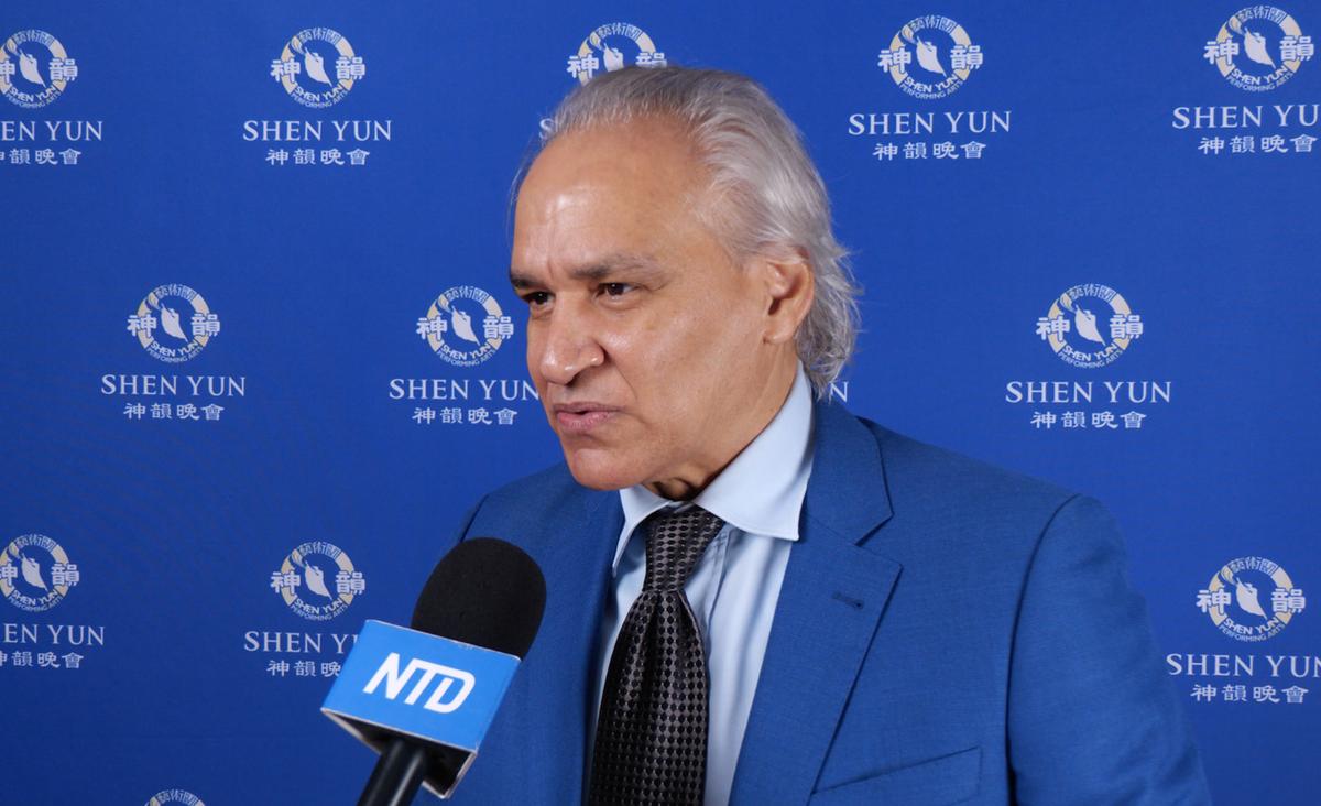 Shen Yun Is ‘An Unprecedented Contribution,’ Says Dominican Orchestra Director