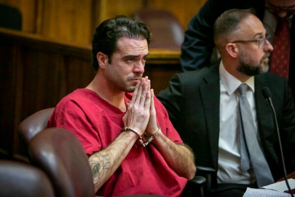 Telenovela star Pablo Lyle tries to regain his composure after reading a statement in court apologizing to the Hernández family during his sentencing in Miami-Dade Criminal Court in Miami on Feb. 3, 2023. (Jose A. Iglesias/El Nuevo Herald via AP, Pool)